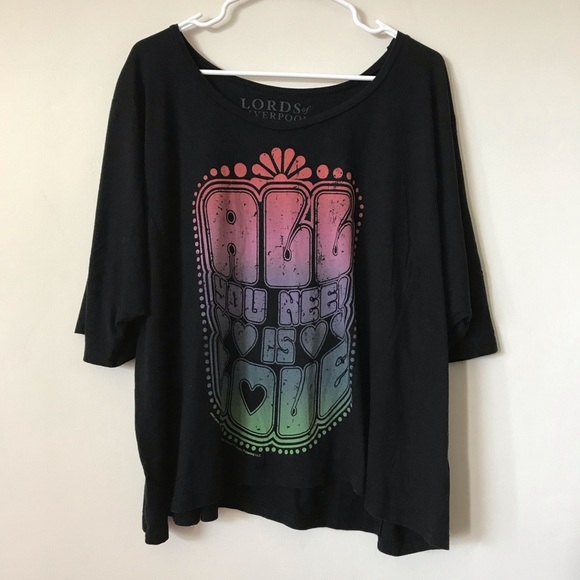 ALL YOU NEED IS LOVE black hippie graphic tee M/L Oversize shirt 60s 70s retro - Picture 7 of 7